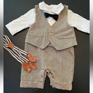 Zoerea Baby boys DRESSY Romper Outfit Vest Sz 60 3-6 Mo Easter  Bow Tie